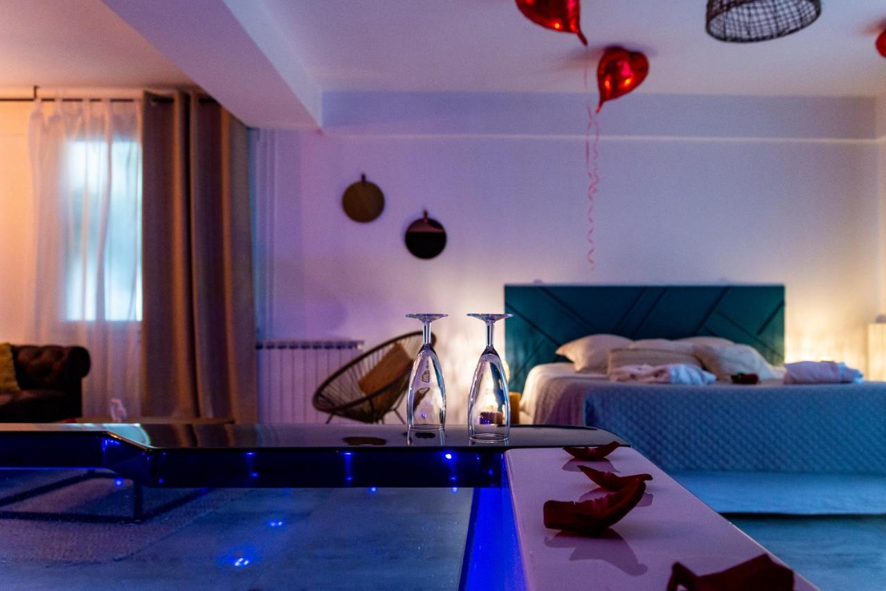Suite And Spa 21 Дижон Екстериор снимка