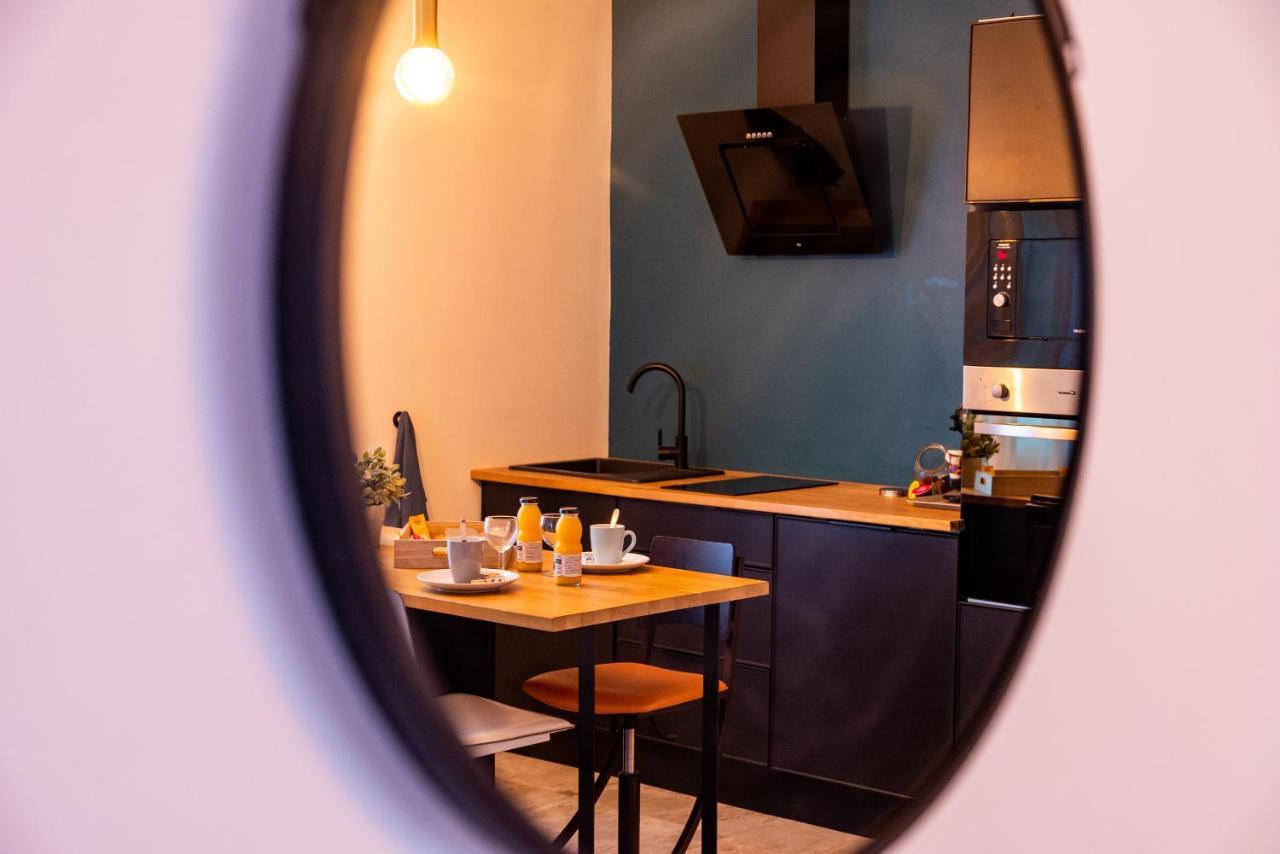 Suite And Spa 21 Дижон Екстериор снимка