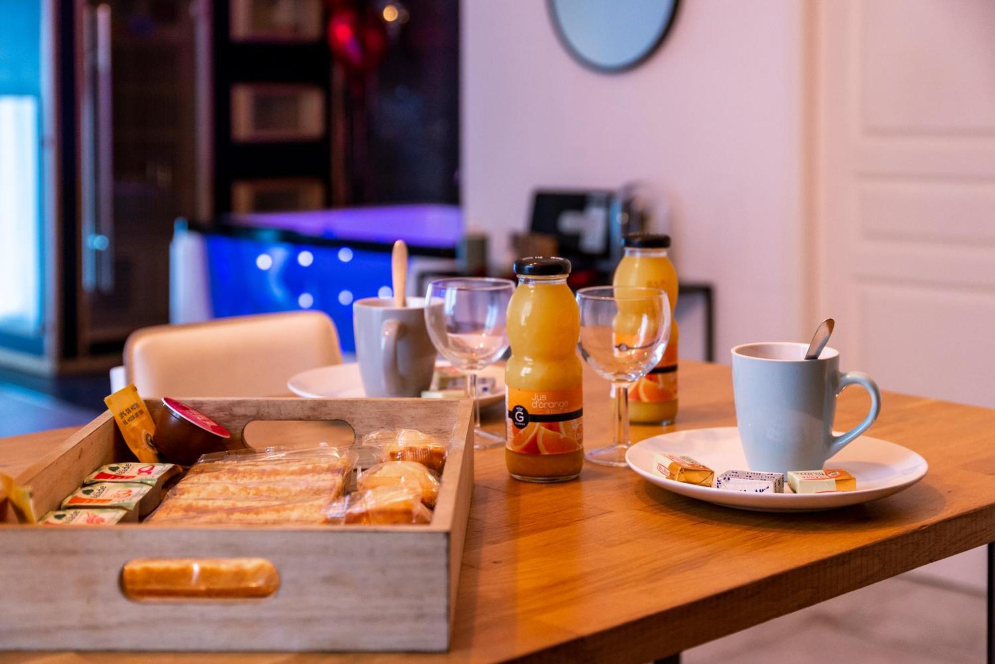 Suite And Spa 21 Дижон Екстериор снимка